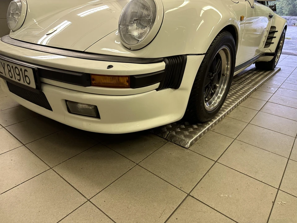 1986 Porsche 930 Turbo - Image 19 of 31