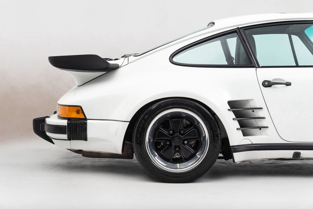 1986 Porsche 930 Turbo - Image 10 of 31