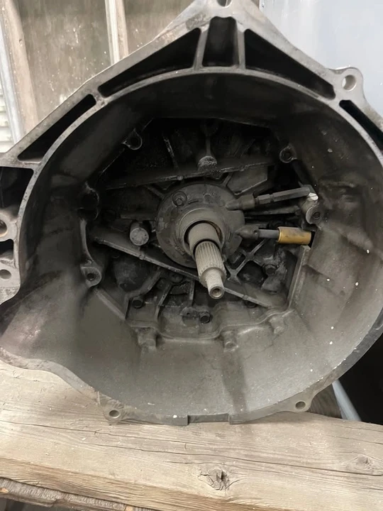 Parts & Memorabilia Gearboxes - Image 4 of 7
