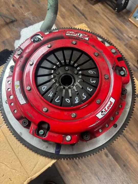 Parts & Memorabilia Gearboxes - Image 2 of 3
