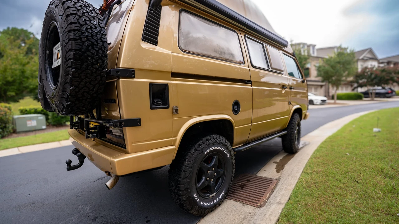 1989 Volkswagen Vanagon - Image 10 of 31