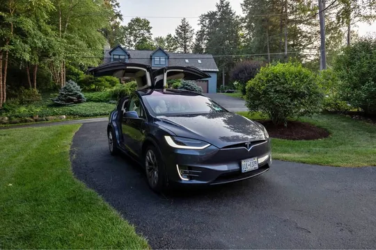 2018 Tesla Model X 75D