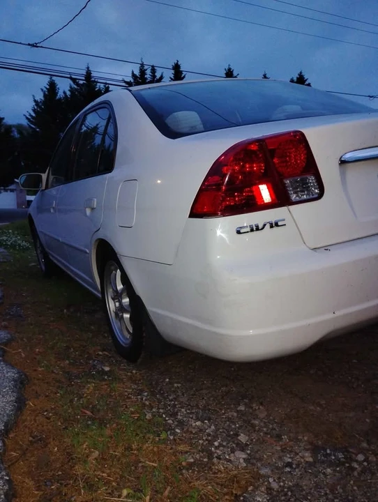 2003 Honda Civic 7th Gen - Image 6 of 10