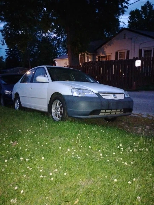 2003 Honda Civic 7th Gen - Image 3 of 10