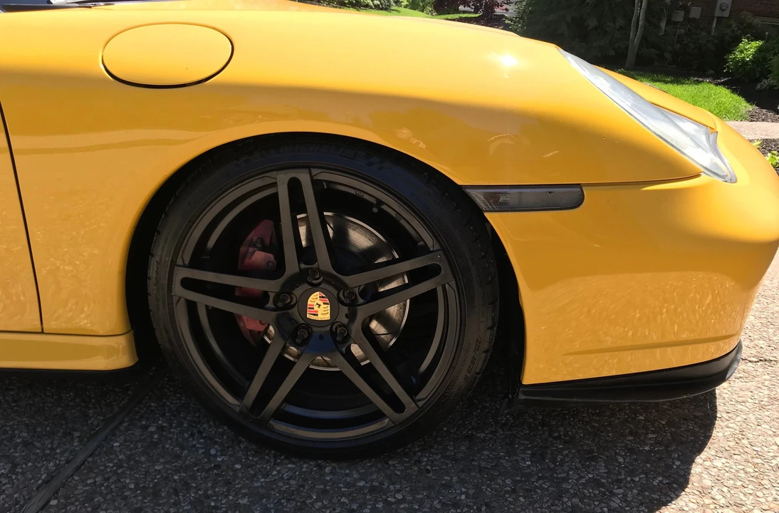 2001 Porsche 996 Turbo - Image 9 of 28