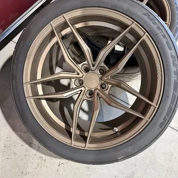 Dodge Challenger Hellcat Wheels and Tires