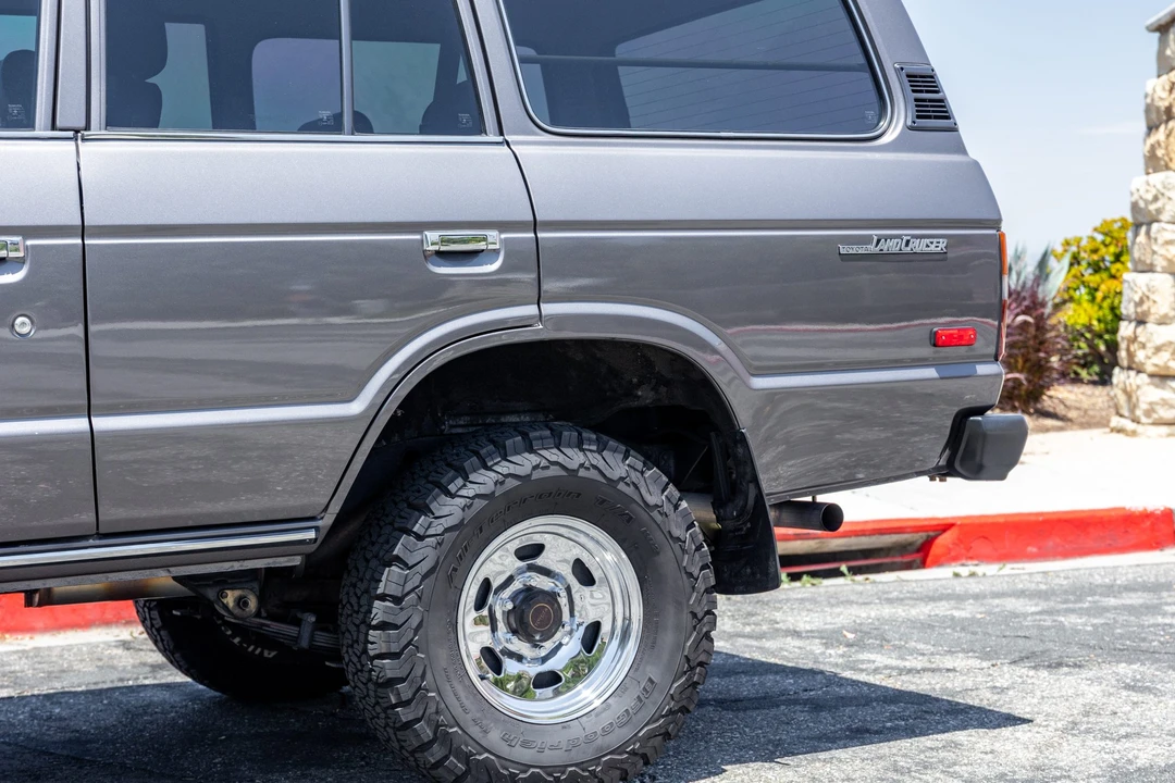 1990 Toyota J60 Land Cruiser - Image 22 of 31