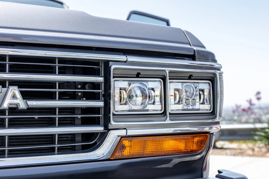 1990 Toyota J60 Land Cruiser - Image 13 of 31