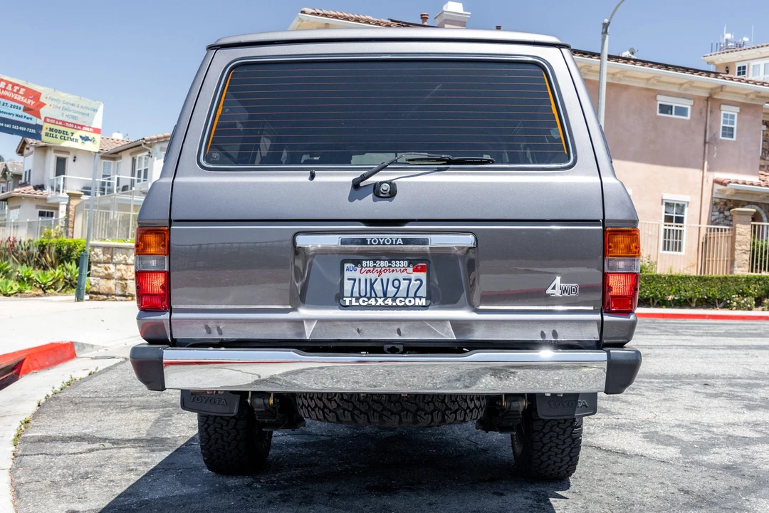1990 Toyota J60 Land Cruiser - Image 16 of 31