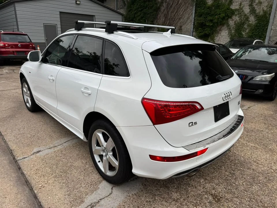 2011 Audi 8R Q5 - Image 6 of 7