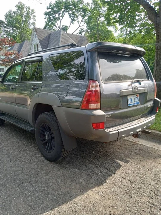 2003 Toyota 4Runner 4th Gen - Image 3 of 8