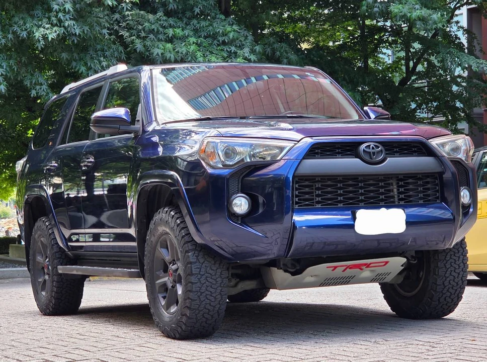 2014 Toyota 4Runner 5th Gen - Image 2 of 22