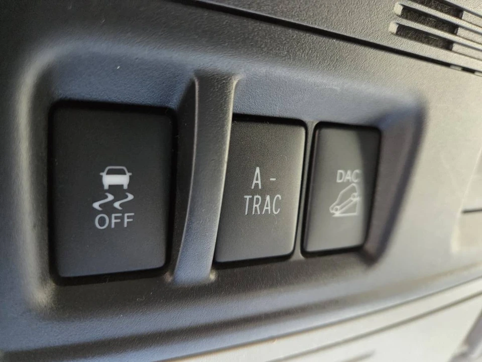 2014 Toyota 4Runner 5th Gen - Image 17 of 22