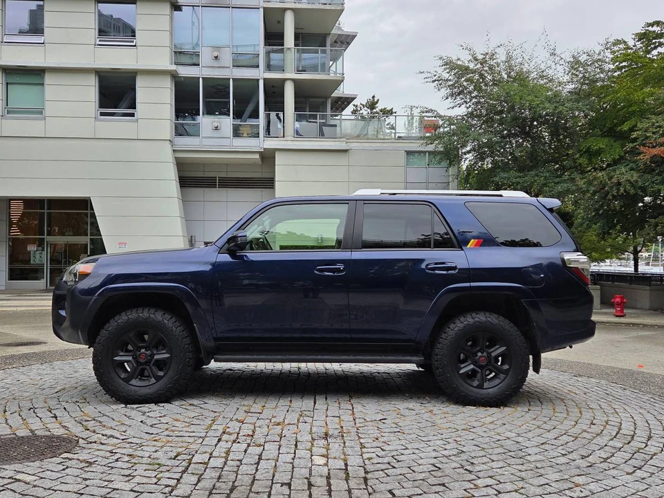 2014 Toyota 4Runner 5th Gen - Image 7 of 22