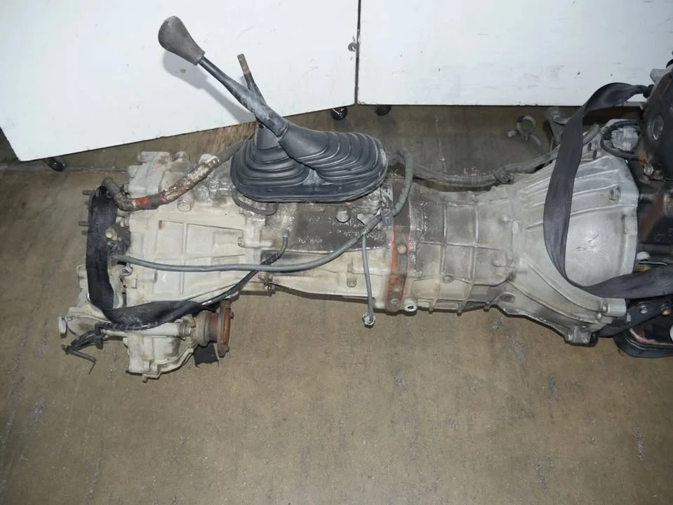 Toyota 4Runner 2nd Gen - Image 3 of 10