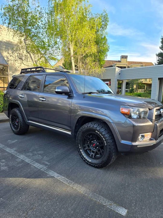 2012 Toyota 4Runner 5th Gen - Image 2 of 12