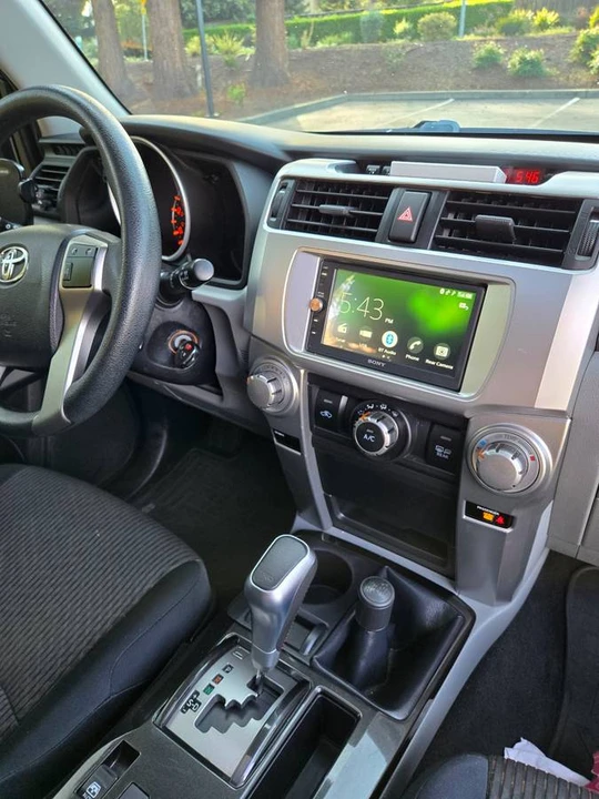 2012 Toyota 4Runner 5th Gen - Image 10 of 12