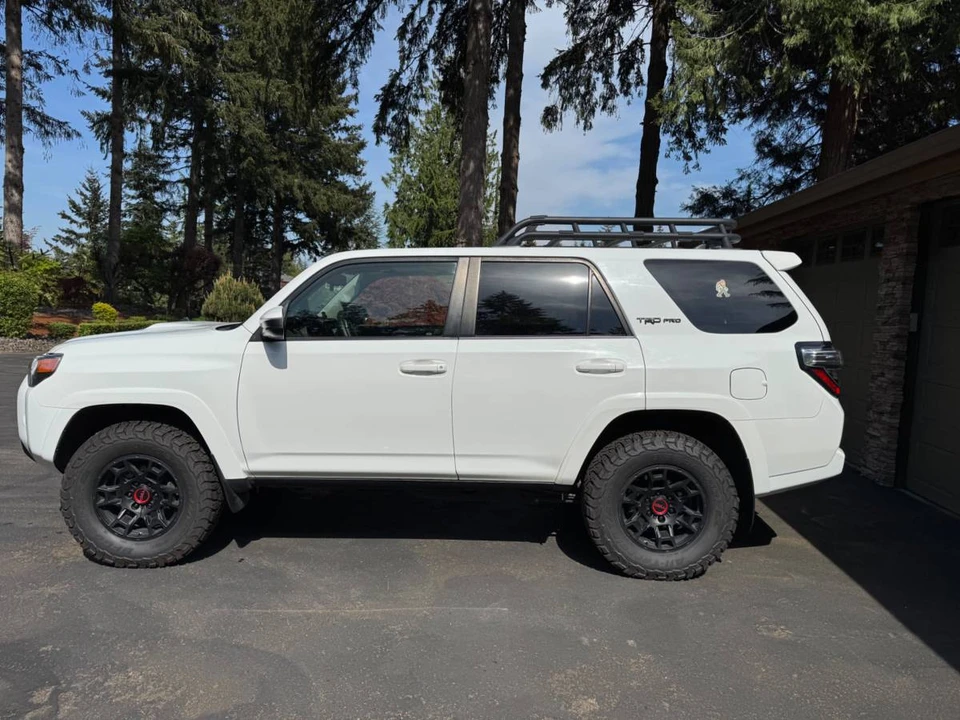 2022 Toyota 4Runner 5th Gen - Image 5 of 16