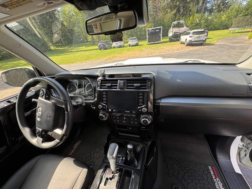2022 Toyota 4Runner 5th Gen - Image 16 of 16