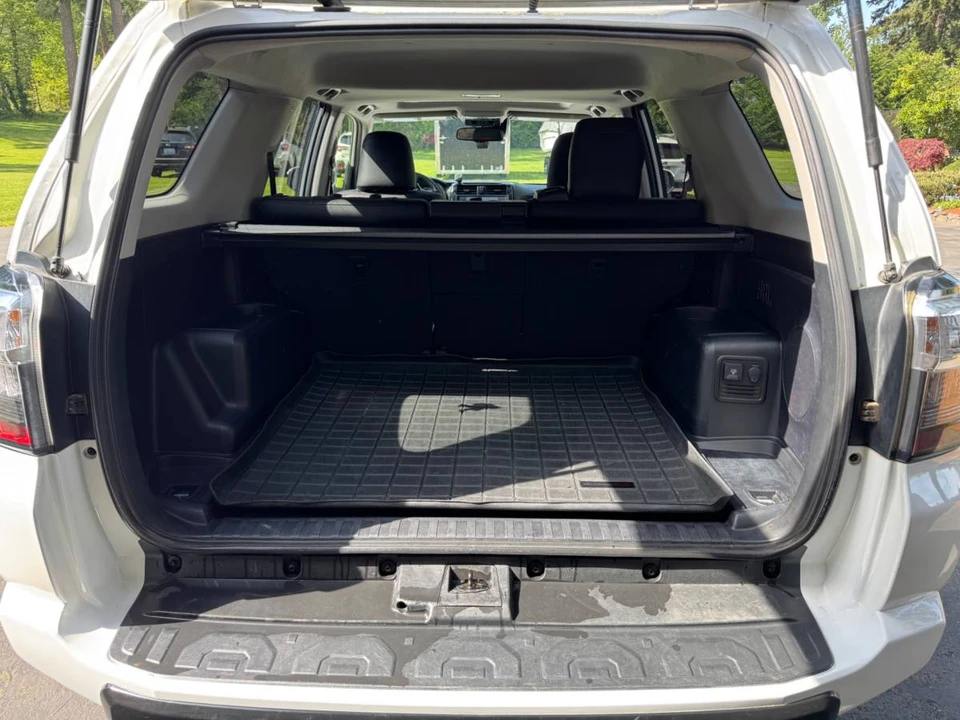 2022 Toyota 4Runner 5th Gen - Image 8 of 16