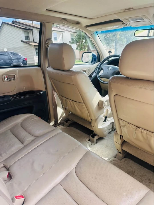 Toyota Highlander - Image 6 of 9