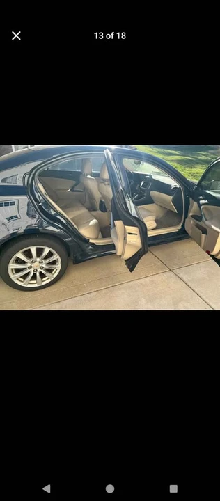 2006 Lexus IS - Image 4 of 10