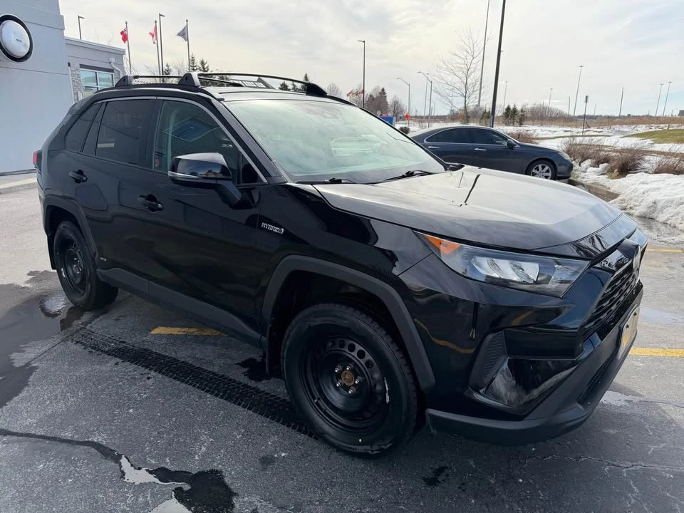 Toyota RAV4 - Image 2 of 10