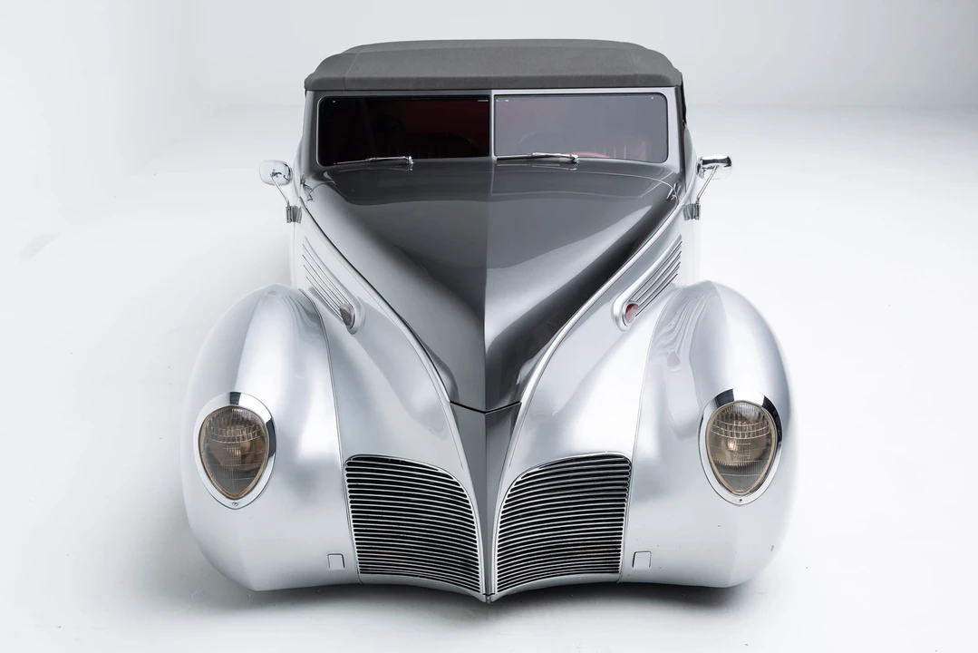 1938 Lincoln Zephyr - Image 2 of 31