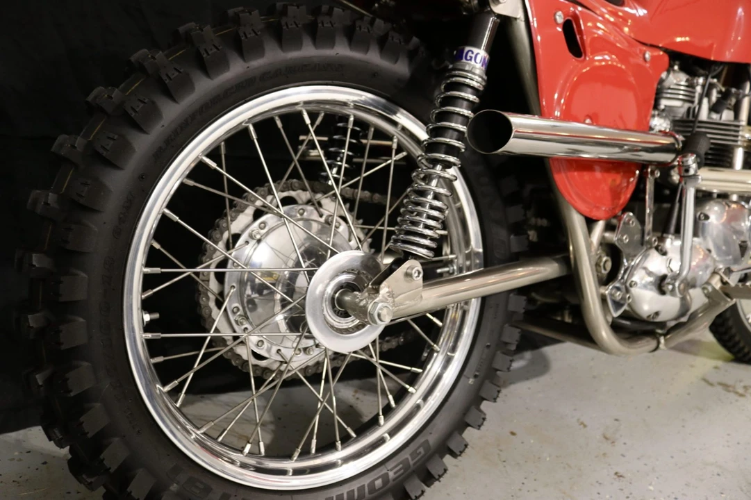 Triumph Race Bikes - Image 6 of 6