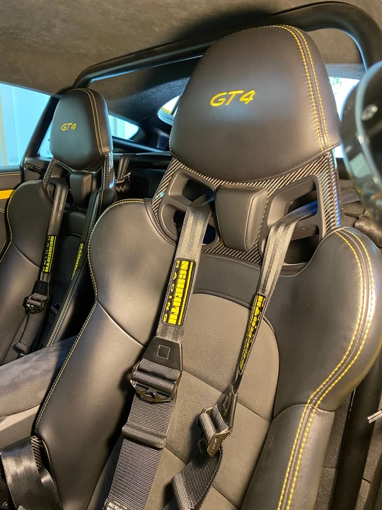 2016 Porsche 981 Cayman GT4 - Image 5 of 10