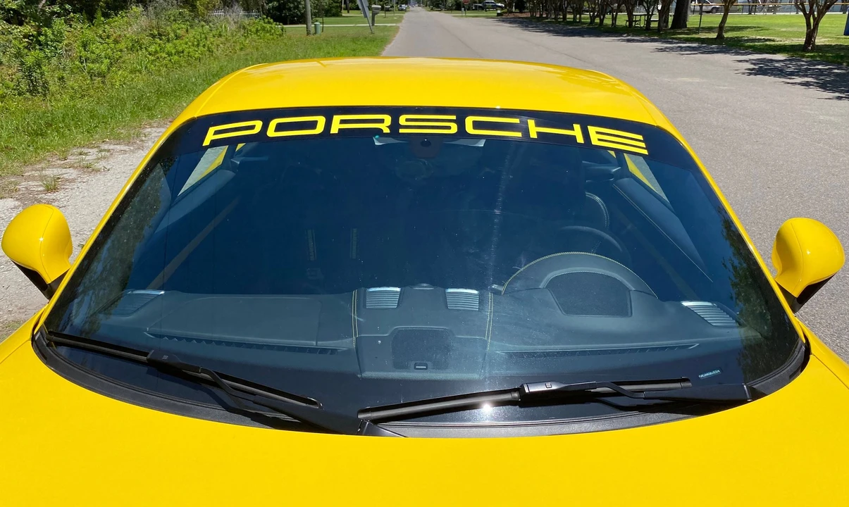 2016 Porsche 981 Cayman GT4 - Image 7 of 10