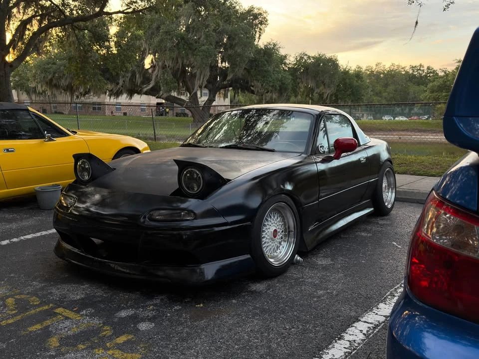 1996 Mazda NA MX-5 Miata - Image 4 of 9