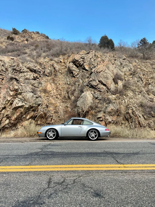 1995 Porsche 993 Carrera 4 - Image 2 of 14
