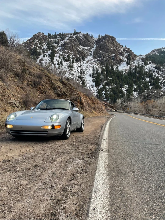 1995 Porsche 993 Carrera 4 - Image 5 of 14