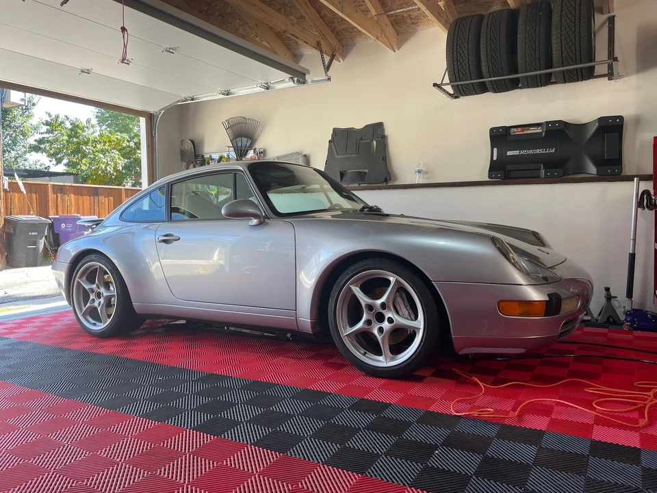 1995 Porsche 993 Carrera 4 - Image 7 of 14