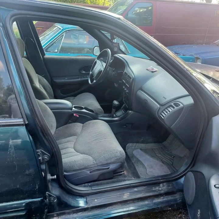 1997 Oldsmobile Cutlass Supreme - Image 4 of 4