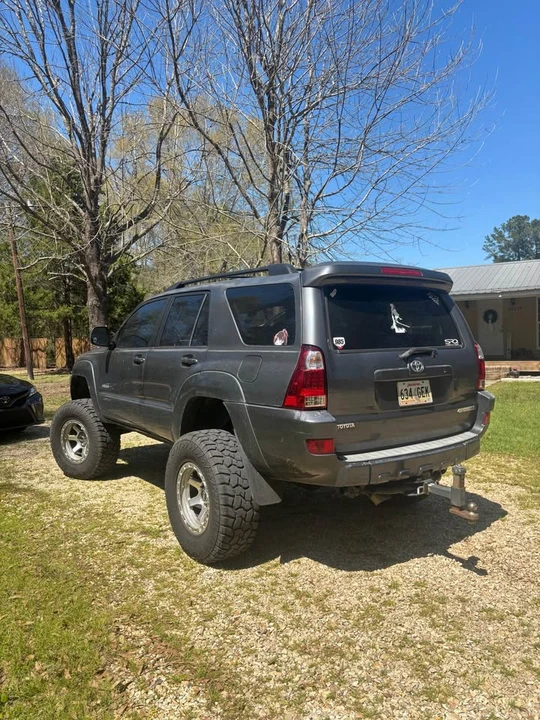 2005 Toyota 4Runner 4th Gen - Image 2 of 6