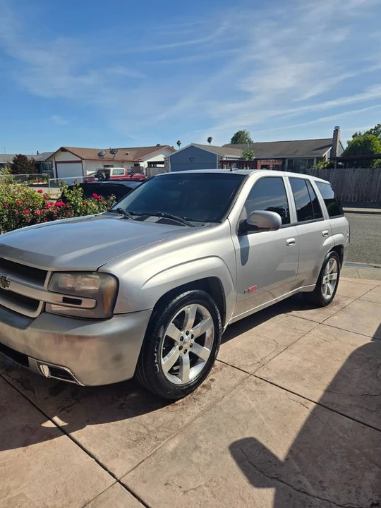2007 Chevrolet Trailblazer - Image 3 of 8