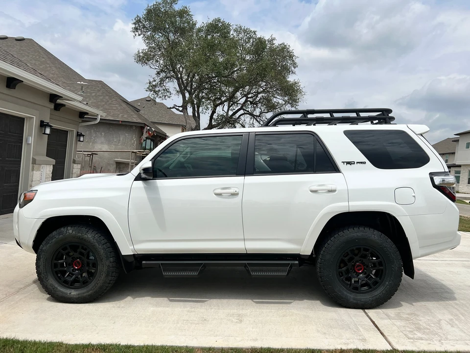 2022 Toyota 4Runner 5th Gen - Image 9 of 12