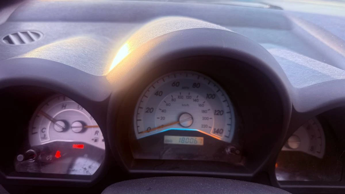2006 Scion tC - Image 11 of 19