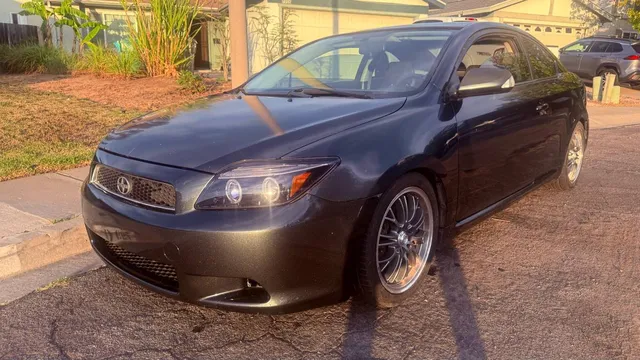 2006 Toyota Scion tC TRD