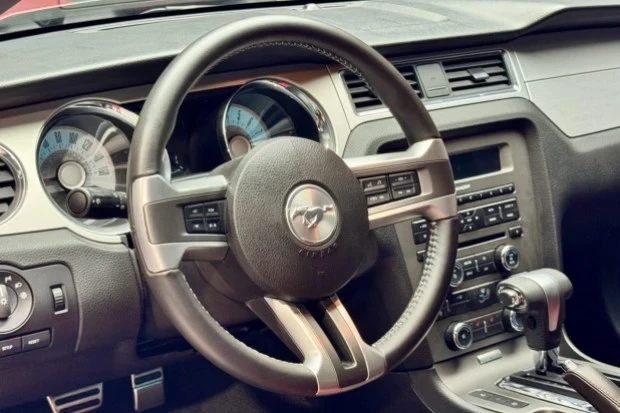2012 Ford S197 Mustang - Image 5 of 7