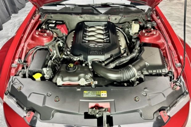 2012 Ford S197 Mustang - Image 6 of 7
