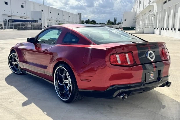 2012 Ford S197 Mustang - Image 2 of 7