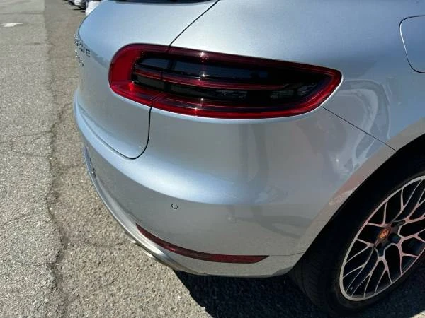 2016 Porsche Macan Turbo - Image 6 of 17