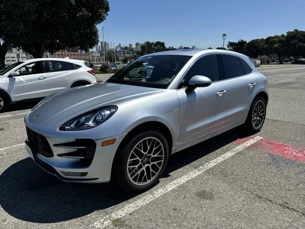 2016 Porsche Macan Turbo - Image 3 of 17