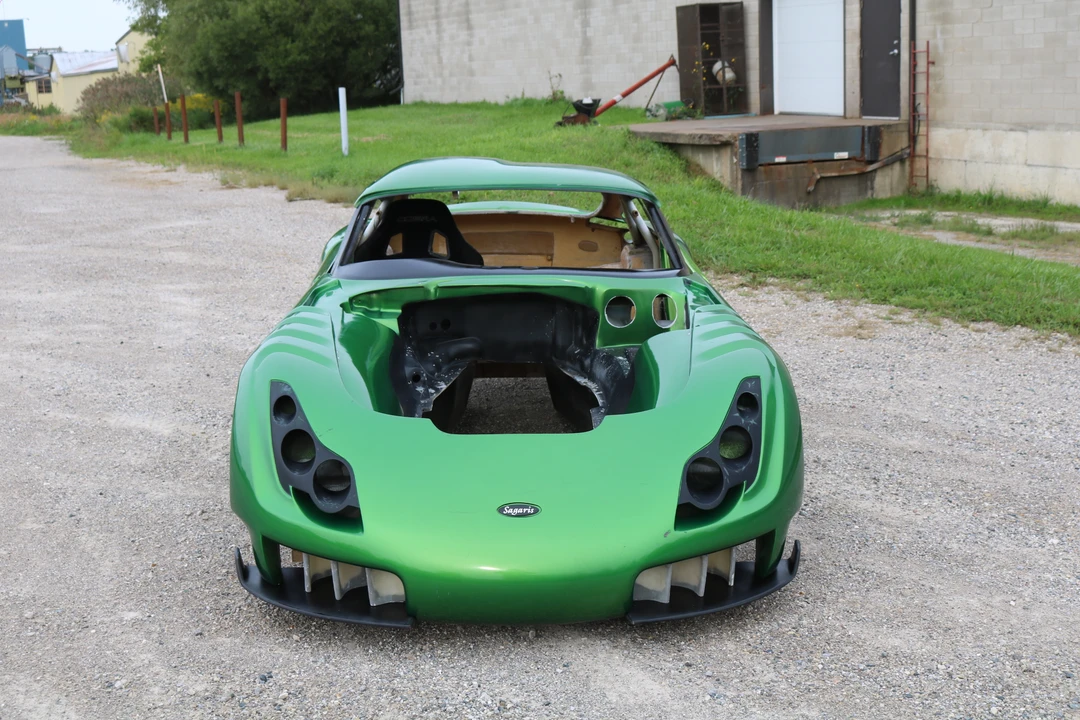 Parts & Memorabilia Bodywork - Image 8 of 31