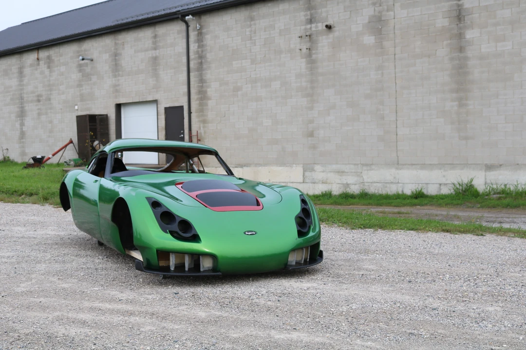 Parts & Memorabilia Bodywork - Image 3 of 31