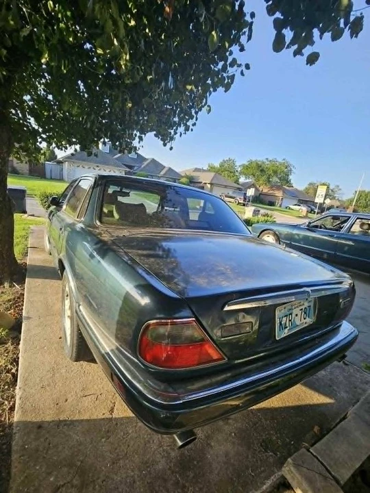 1995 Jaguar X300 XJ - Image 8 of 24