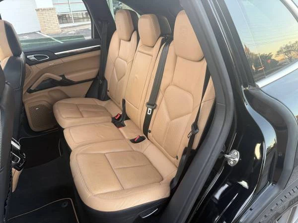 2014 Porsche 958 Cayenne - Image 17 of 21